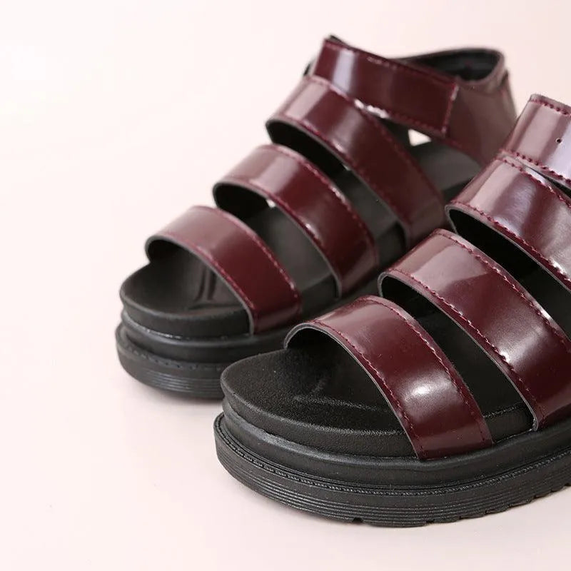 Heidi-Mode | Sandals with buckle and platform with open toes
