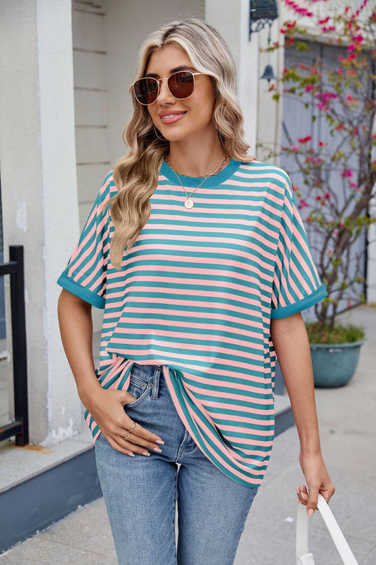 Heidi Mode | Gestreiftes kontrastierendes T-Shirt