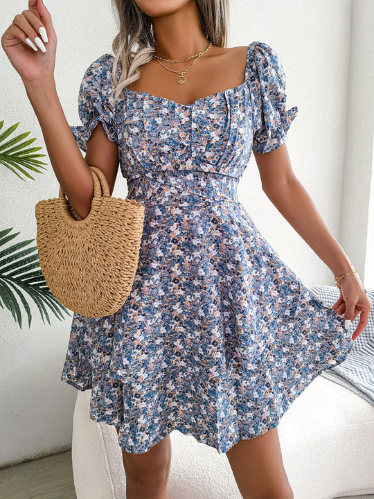 Heidi-Mode | Damen Mini Kleid mit Blumenmuster und Breitem Saum