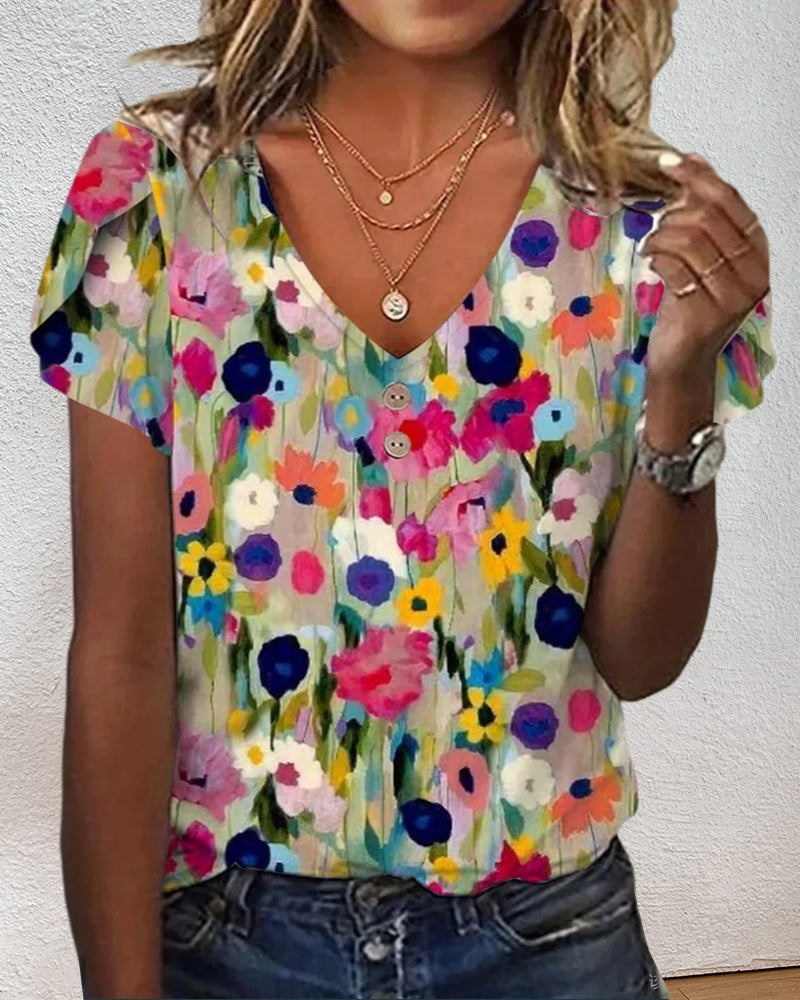 Heidi-Mode | Kurzärmlige Farbenfrohe Blumenbluse mit V-Ausschnitt