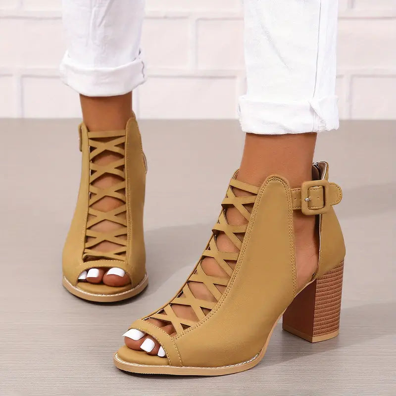 Heidi-Mode | Wunderschöne Peep Toe Sandalen Vintage Stil mit Dickem Absatz
