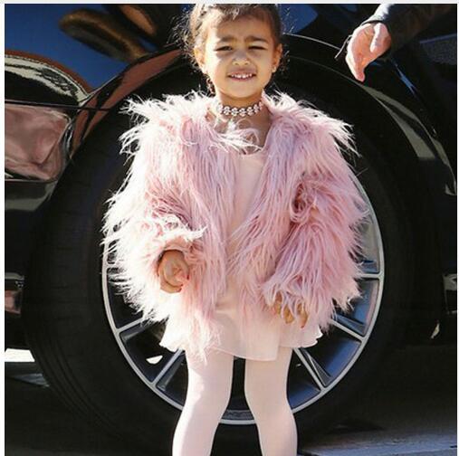 Damen Flauschige Kunstfelljacke mit voluminösem Schnitt und elegantem Kragen Heidi-Mode