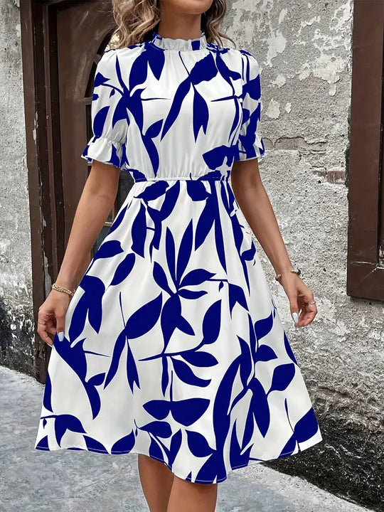 Elegance Kleid mit kurzen Ärmeln und A-Linie Ausschnitt