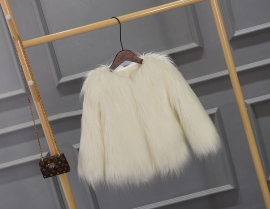 Damen Luxuriöser Kunstpelzjacke mit voluminösem Kragen Heidi-Mode