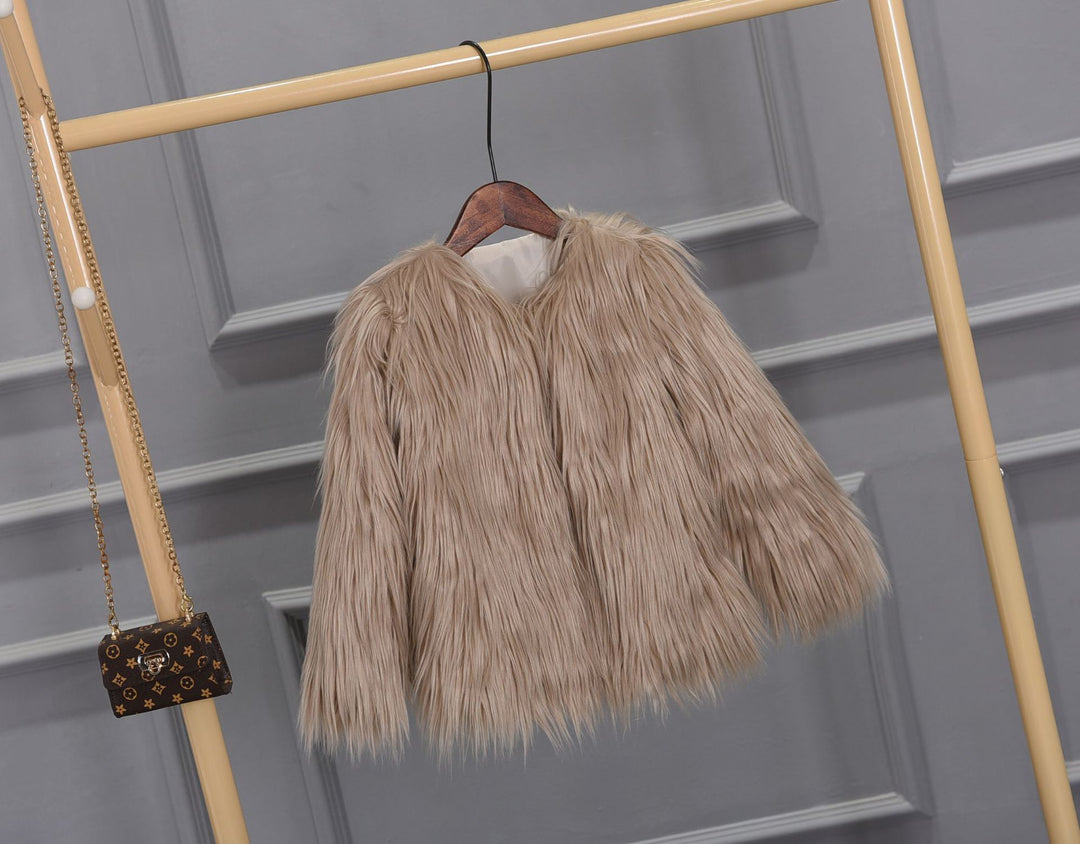 Damen Modische Kunstfelljacke mit voluminösem Schnitt Heidi-Mode