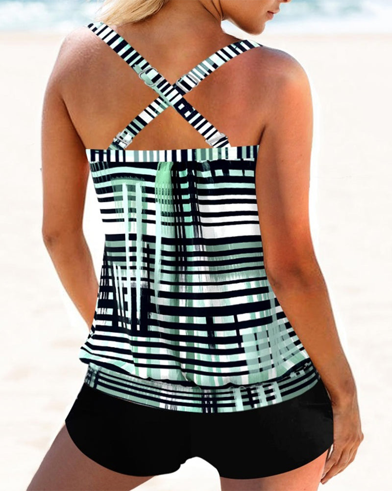 Heidi-Mode | Tankini mit Wasser- und Vertikalen Streifen