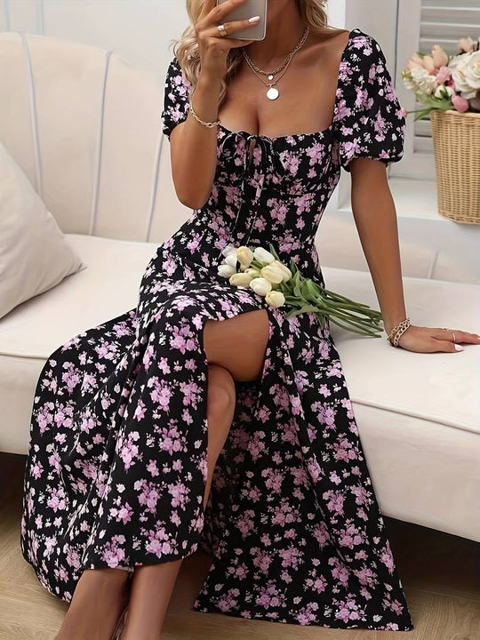 Heidi – florales a-linien-kleid mit geteiltem saum für den frühling