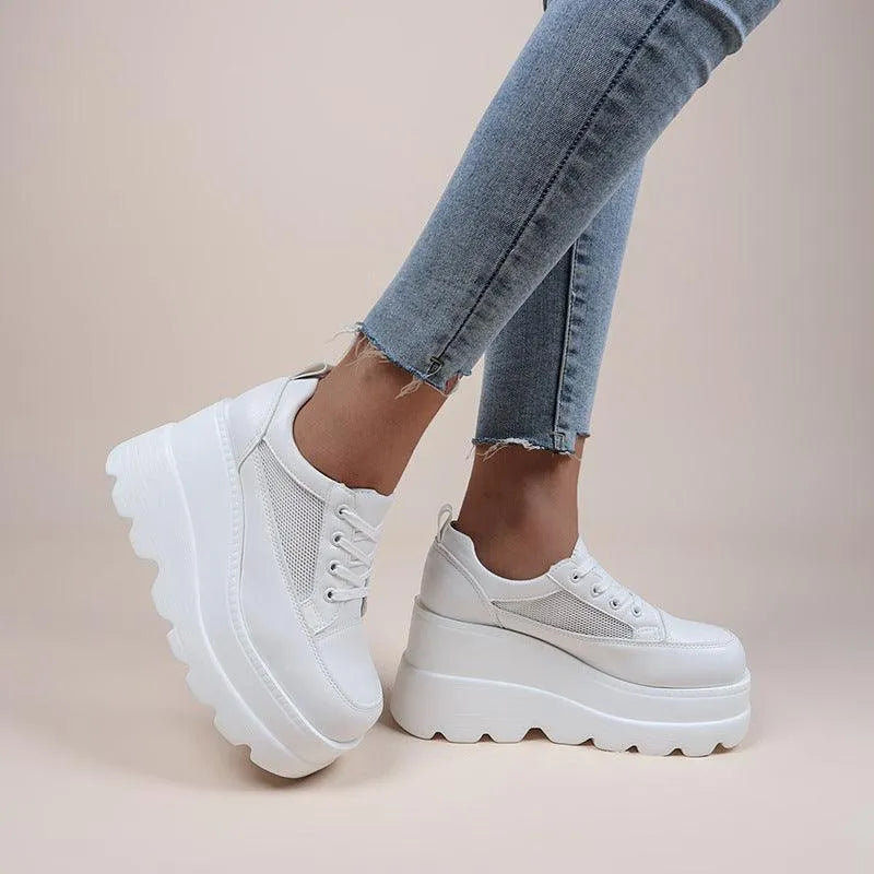 Heidi-Mode | Scarpe Byby casual mit Plateau-Sohle