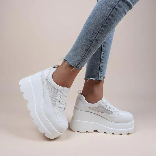 Heidi-Mode | Scarpe Byby casual mit Plateau-Sohle