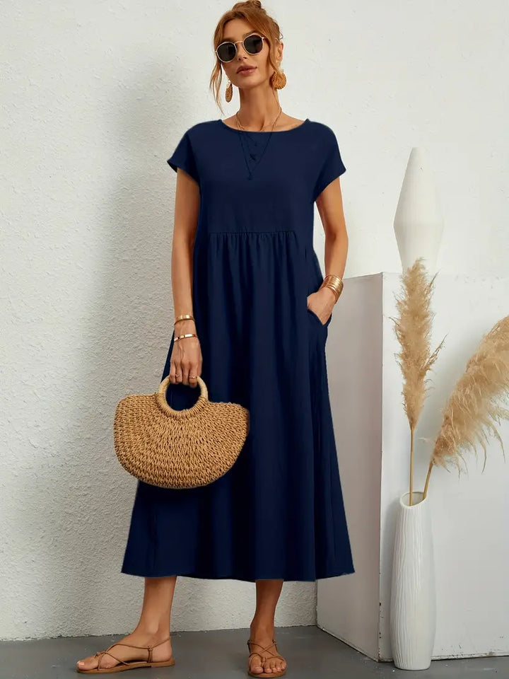 Sommerliches, lockeres, schlichtes Kleid