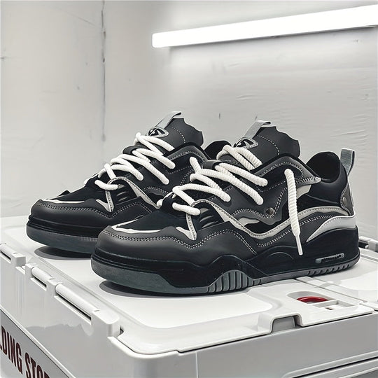 Heidi-Mode | Sportliche Turnschuhe