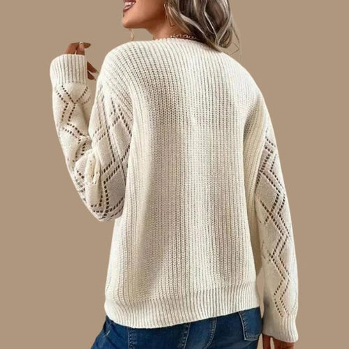 Lässiger Strickpullover mit Spitzen-V-Ausschnitt