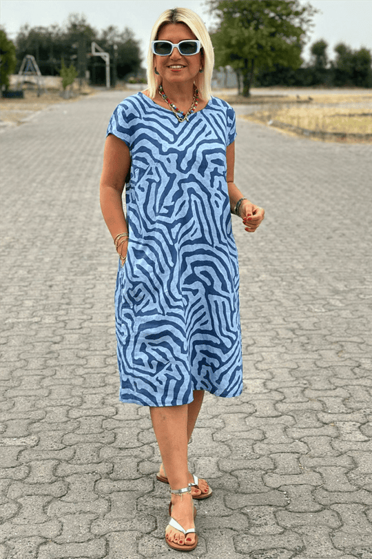 Rayon-Midikleid mit Zebramuster und Rundhalsausschnitt