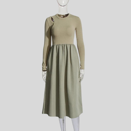 Elegantes Midikleid mit Ausschnitt