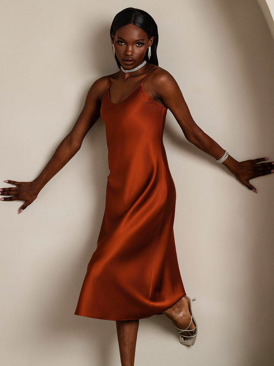 Heidi-Mode | Lange Seidenkleid mit Spaghetti-Träger