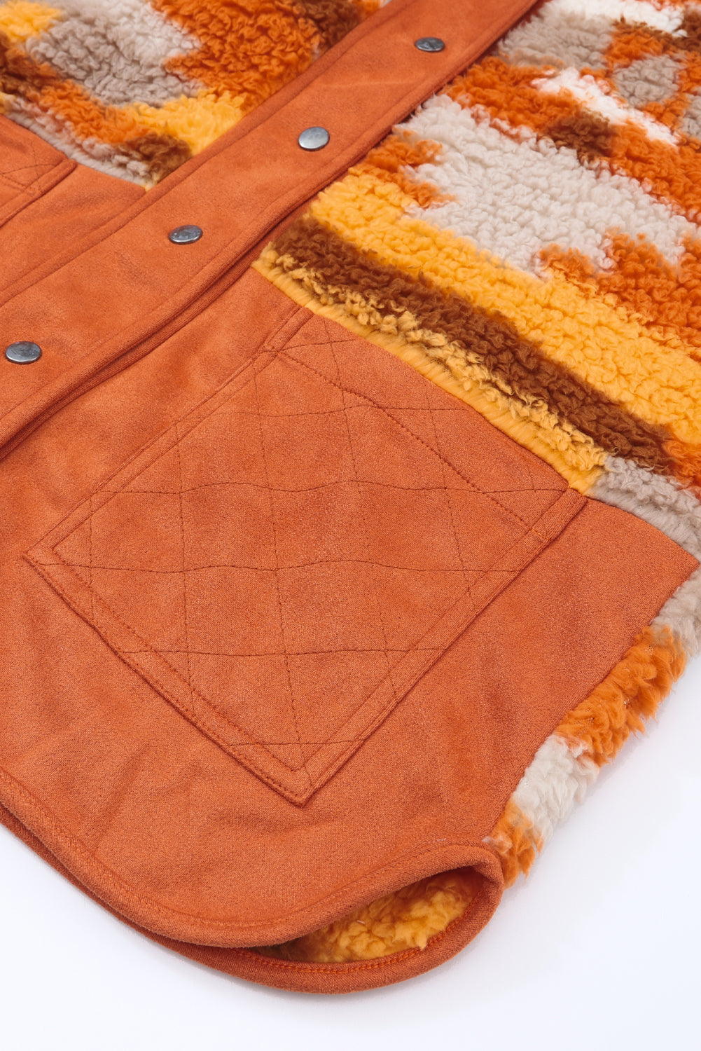 Gesteppte Azteken-Pelzjacke Mit Aufgesetzten Taschen