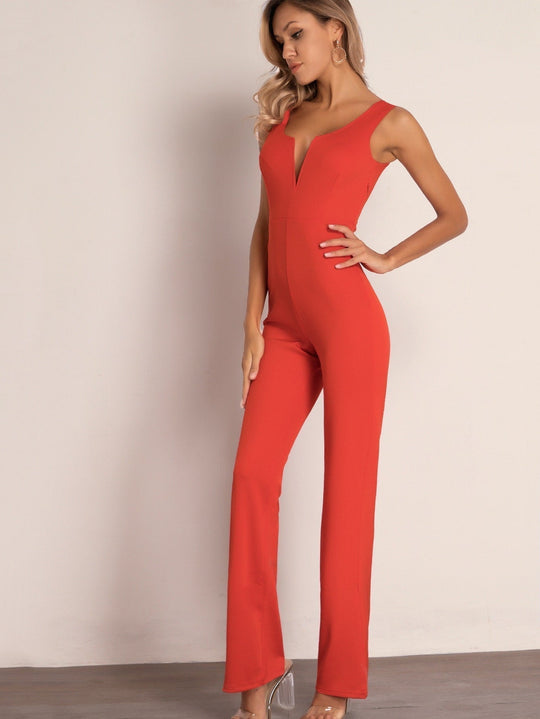 Heidi-Mode Charme: Stilvoller Jumpsuit mit Einzigartigem Schnitt