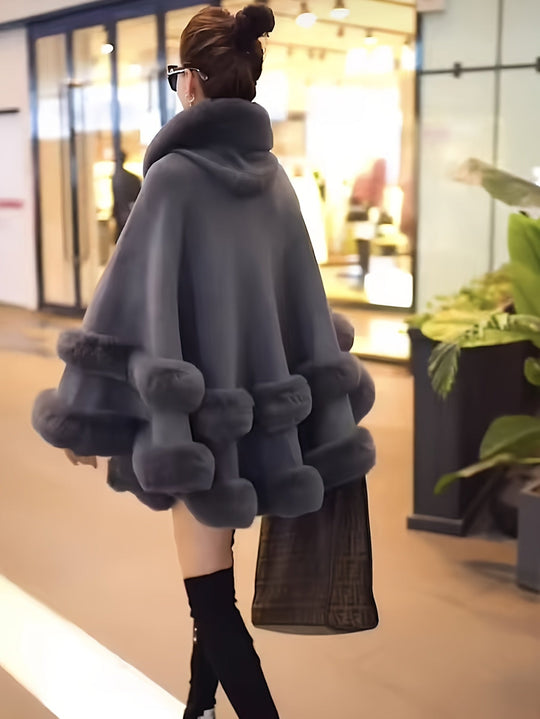 Heidi-Mode | Oversized Furry Cape Jacke für Frauen
