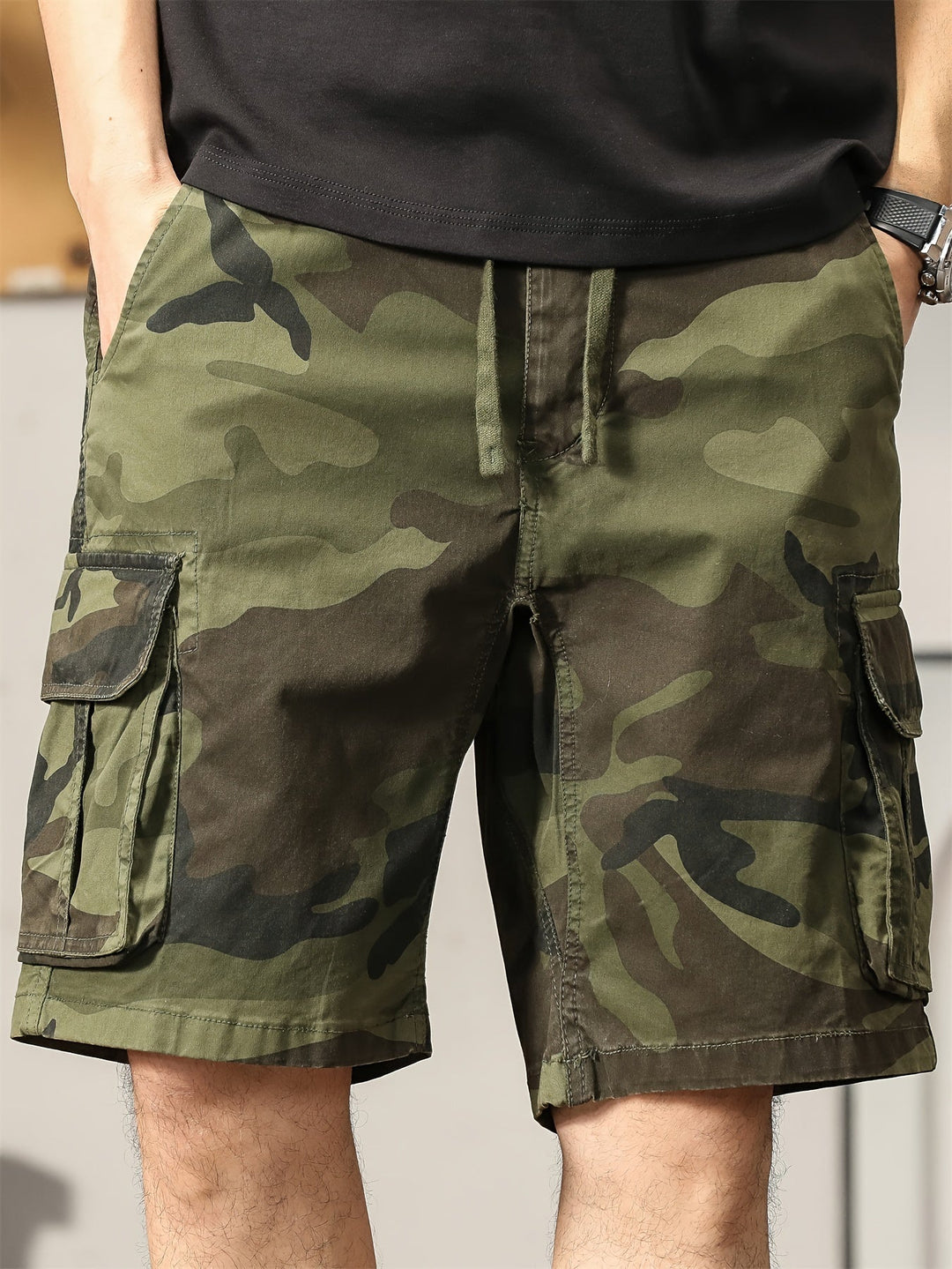 Heidi-Mode | Camouflage Cargo Shorts für Den Aktiven Mann