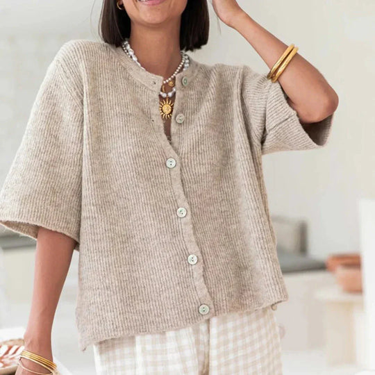 Heidi-Mode | Kurze Damenstrickjacke Winter