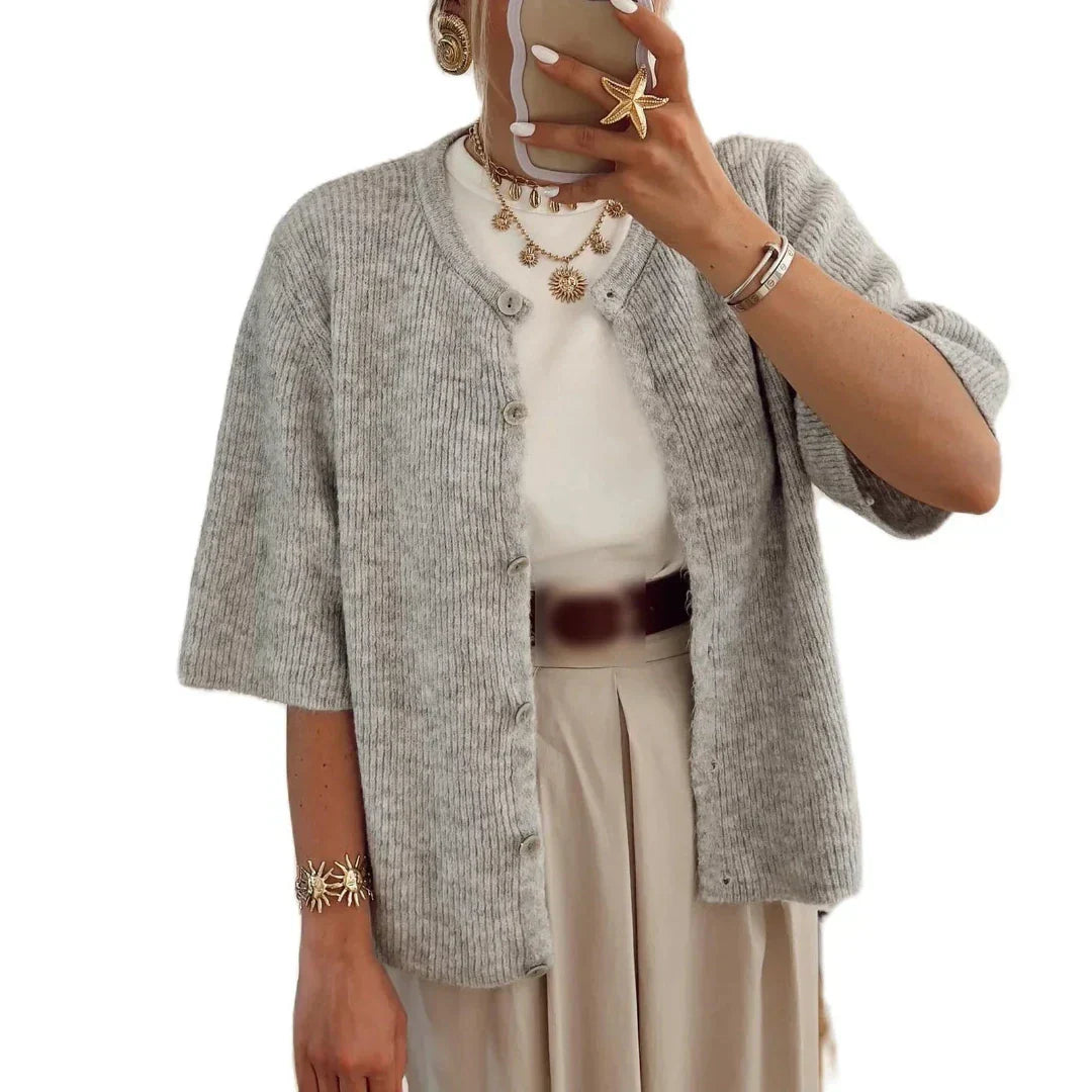 Heidi-Mode | Kurze Damenstrickjacke Winter