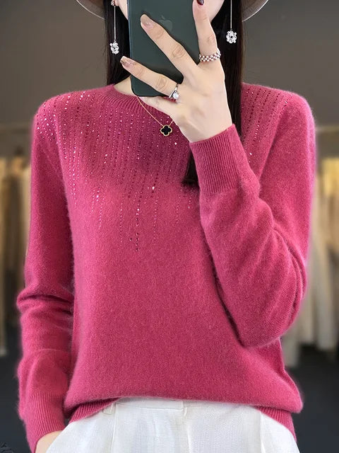 Glänzender Pullover