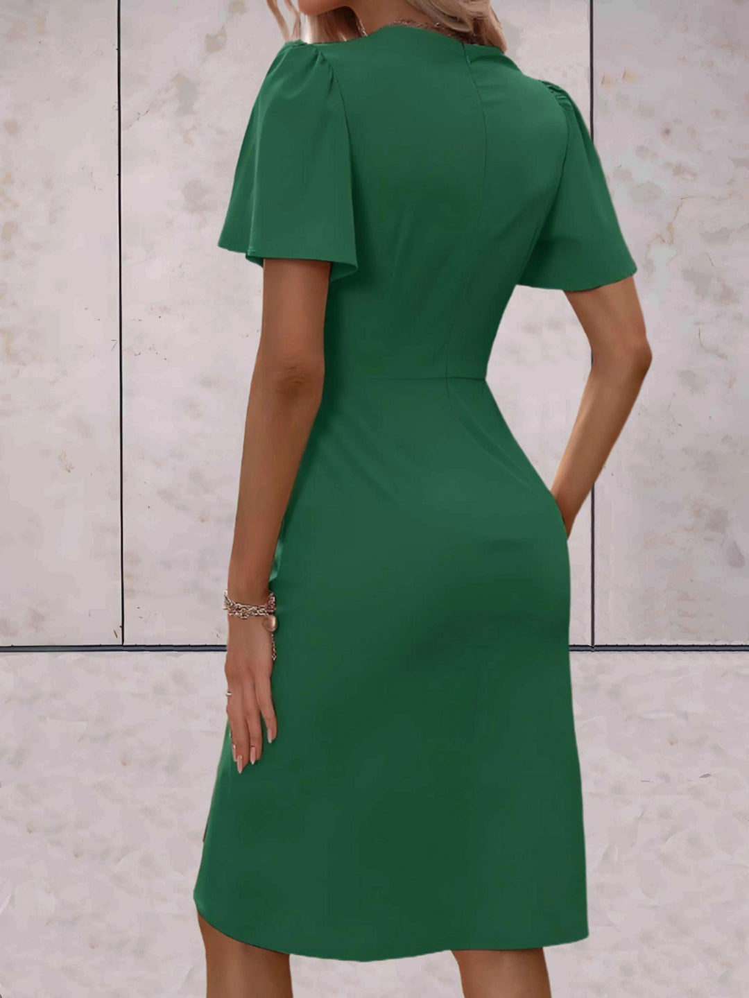 Heidi-Mode | Bianca Elegante V-Ausschnitt, Leichte Stoffe, Blumenmuster Perfekt für Sommer und Frühling