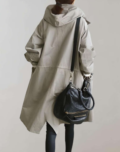 Heidi-Mode | Wasserdichter und Warmer Trenchcoat mit Kapuze