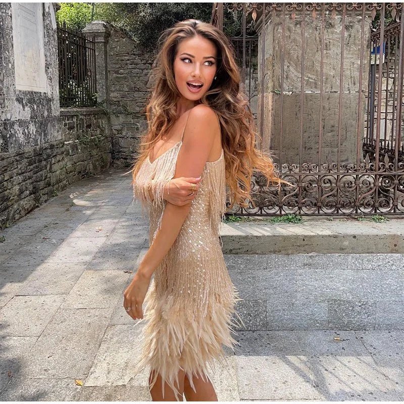 Heidi-Mode | Glamouröse und Feminine Cocktailkleid