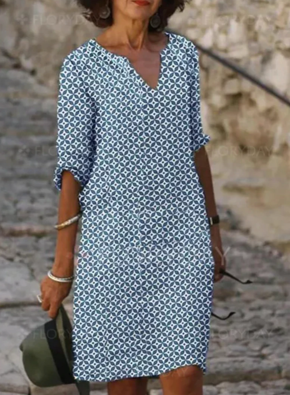 Heidi-Mode | Kleid Lässige Passform Knielang V-Ausschnitt 3/4 Ärmel Geometrisches Muster