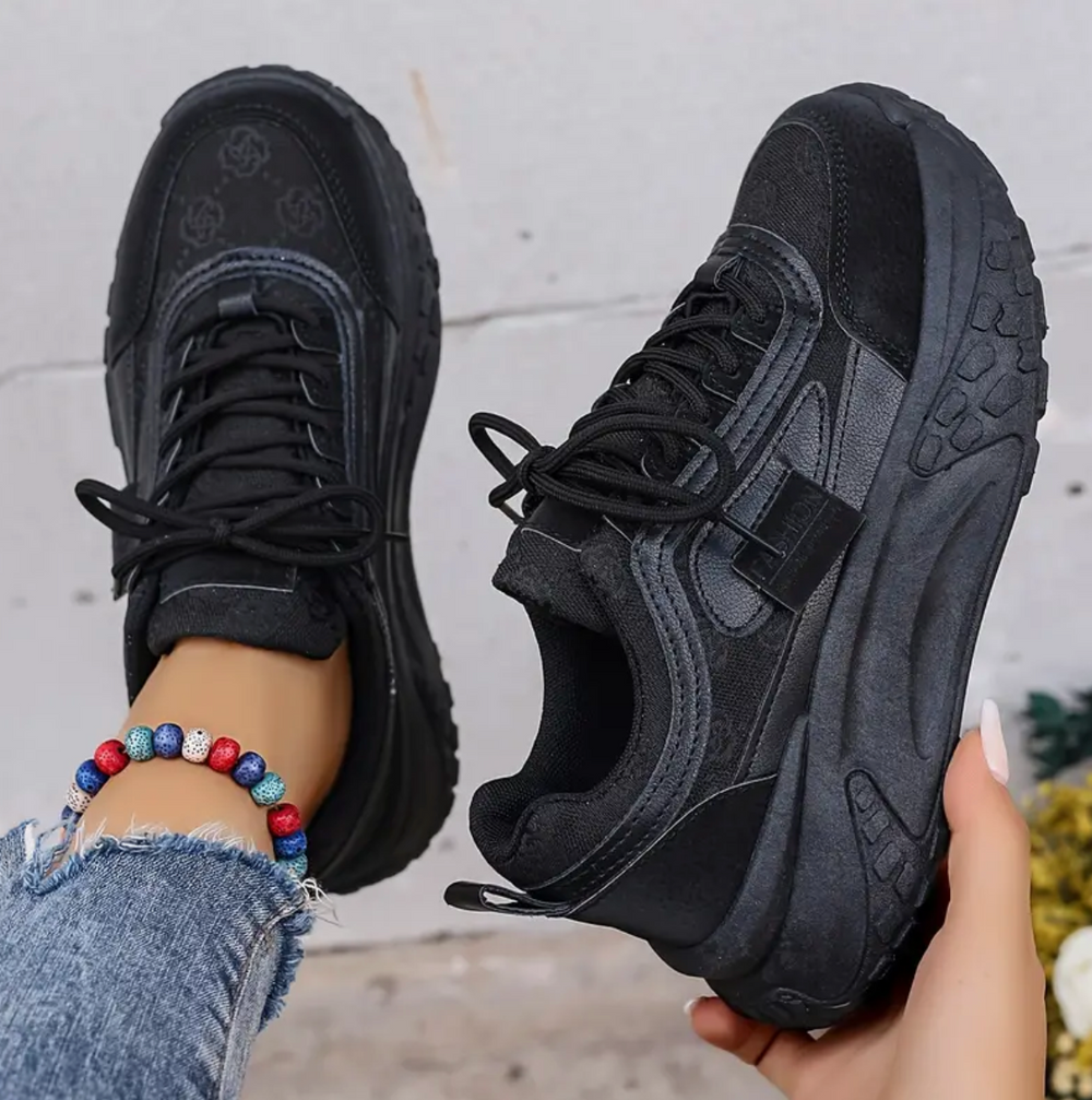 Heidi-Mode | Schuhe mit Blumenmuster
