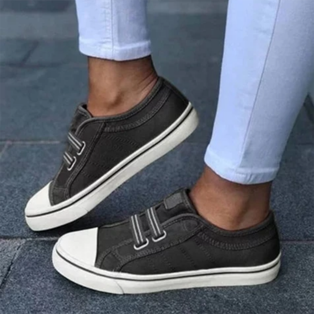 Heidi-Mode | Lässige Slip-On Sneakers