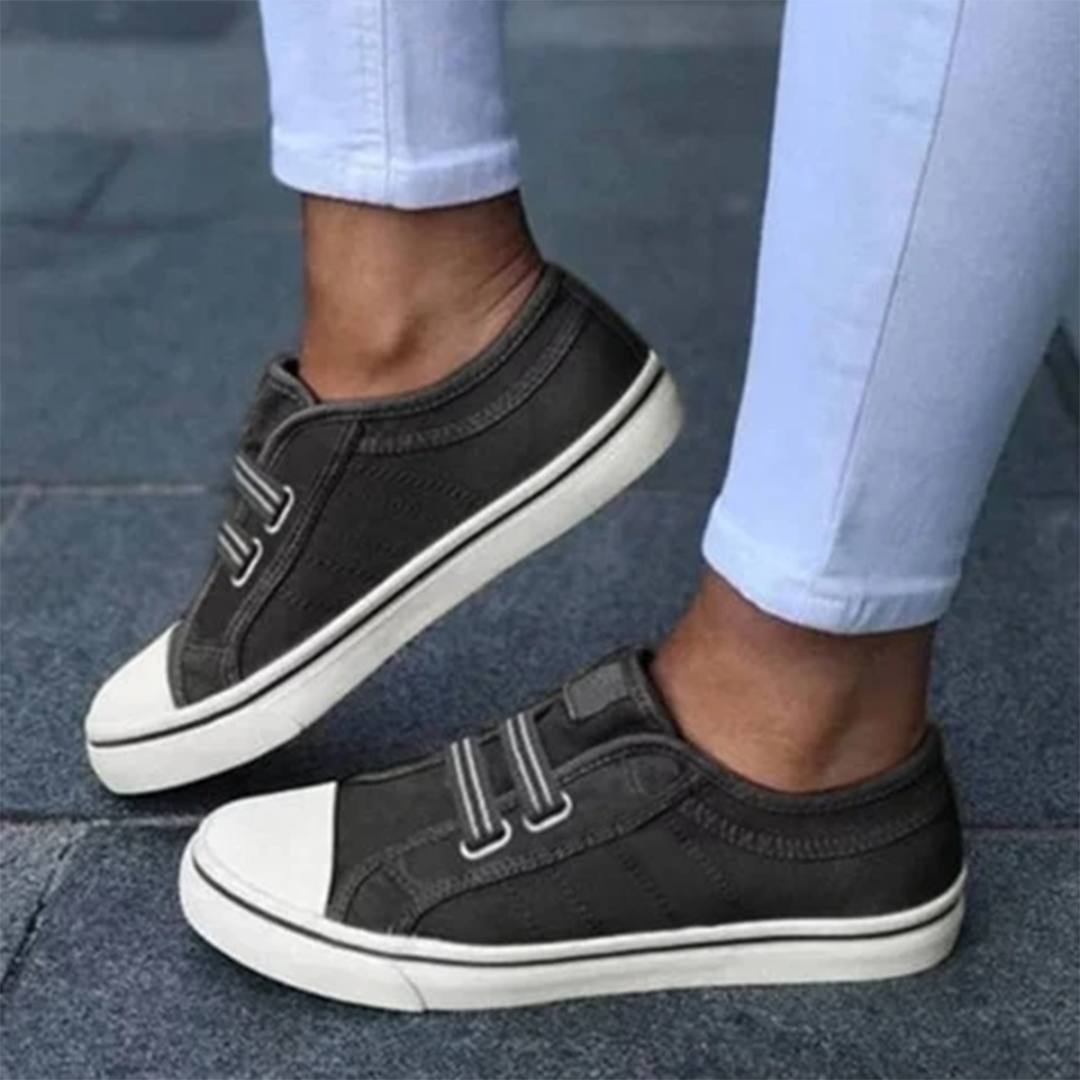 Heidi-Mode | Lässige Slip-On Sneakers