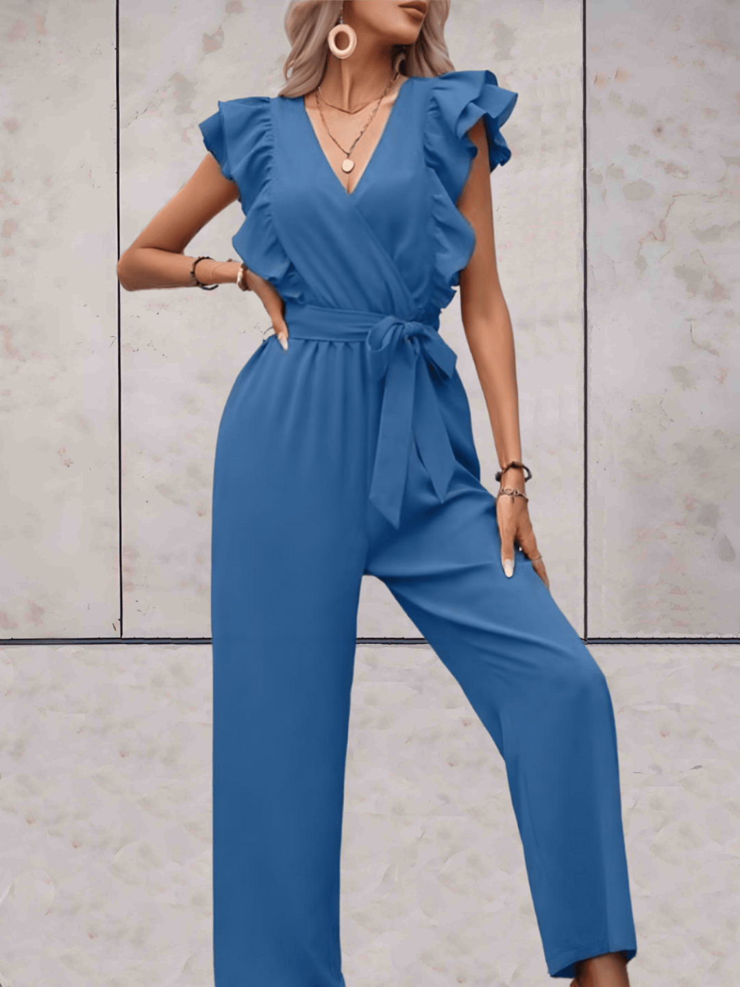 trendy Jumpsuit mit Rüschenärmeln, tiefem V-Ausschnitt und Schleifenbund