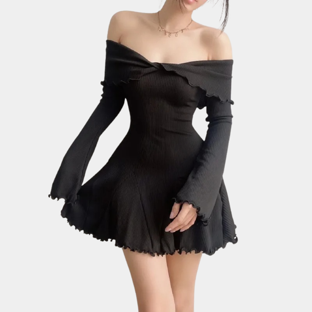 Heidi-Mode | Kurzes Schwarzes Kleid mit Entblößten Schultern