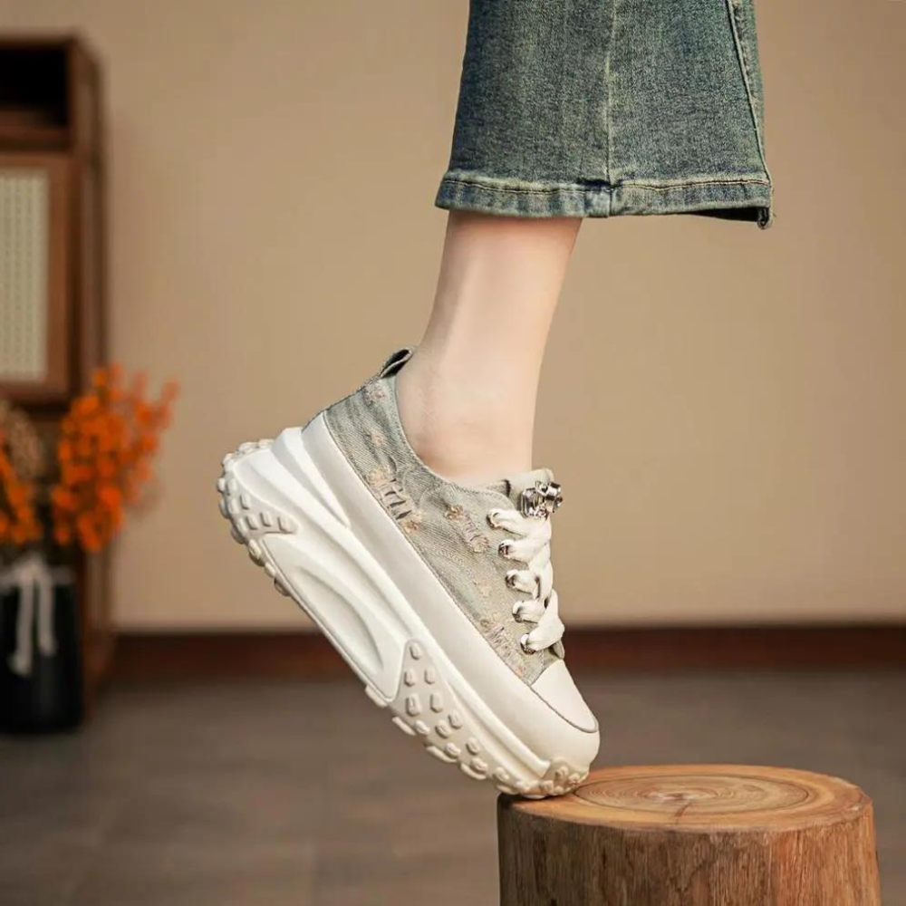 Heidi-Mode | Verfeinerte Orthopädische Retro Damen Sneaker