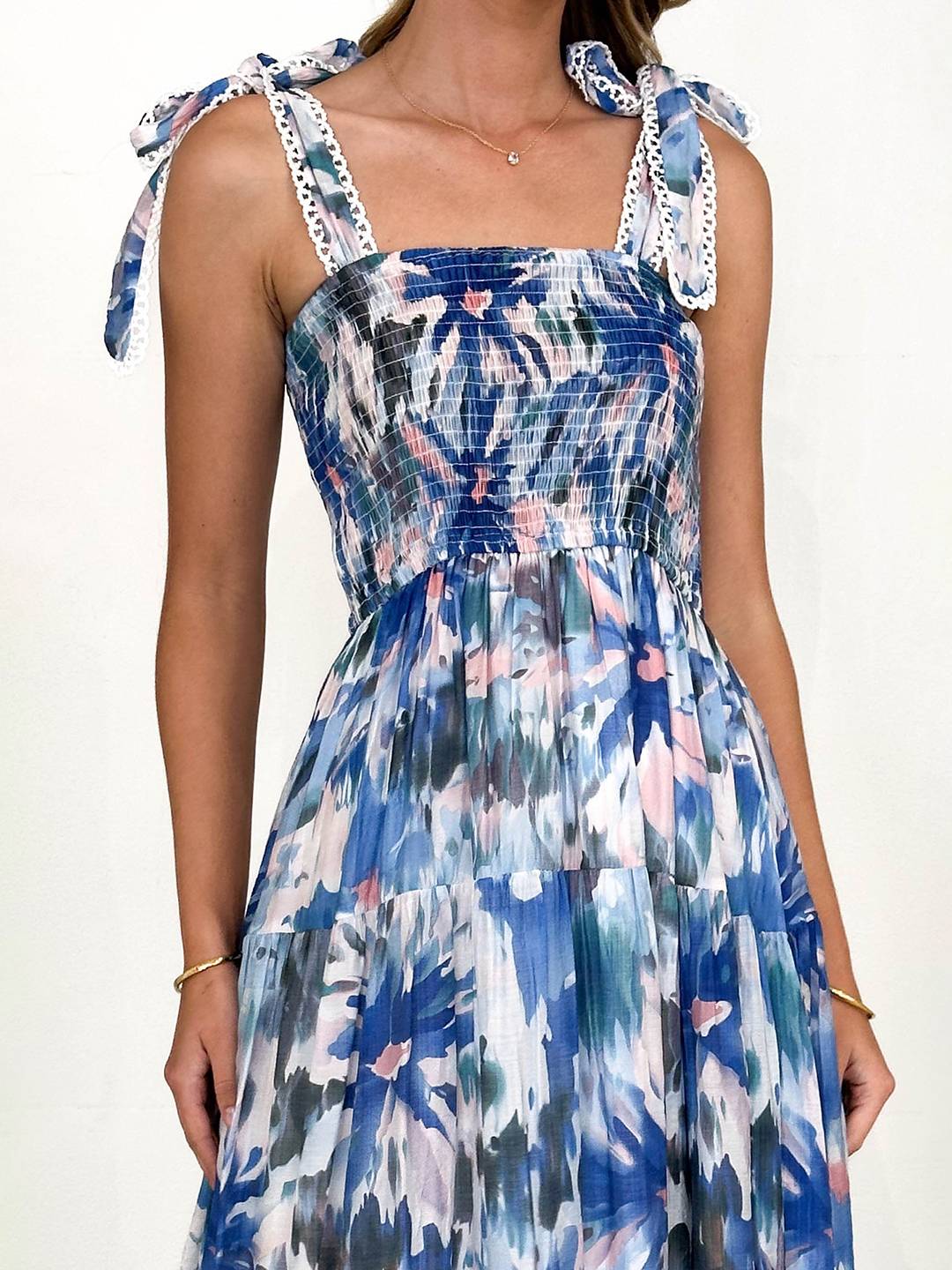 Heidi-Mode | Bohemian Kleid Länger Blumen Druck Fließend Rüsche Schleife mit Dünnen Trägern Lässig Weich Entspannt Damen Strandkleid