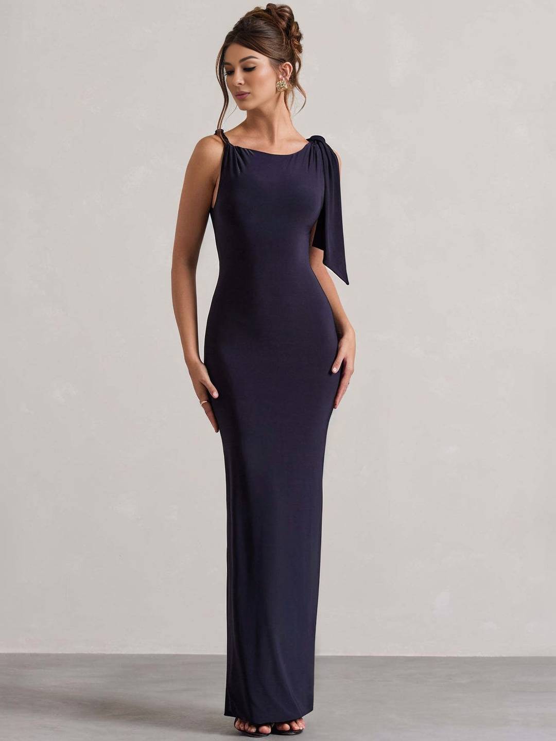 Heidi-Mode | Langärmeliges Ärmelloses Eng Anliegendes Kleid Damen mit Knopfdetails An Den Schultern für Einen Eleganten Abend