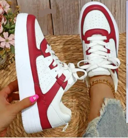 Heidi Kicks – Stylische Und Bequeme Sneaker Im Einzigartigen Design