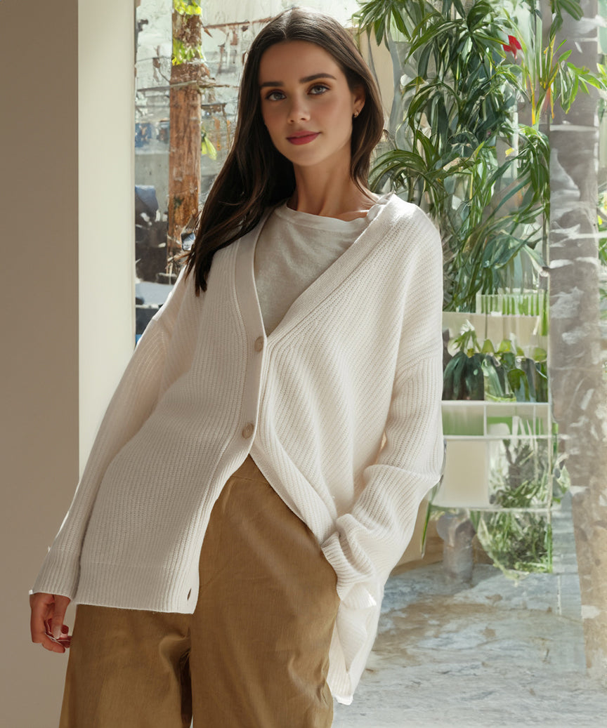 Heidi-Mode | In Eleganter Strickware für Frauen Scarlett