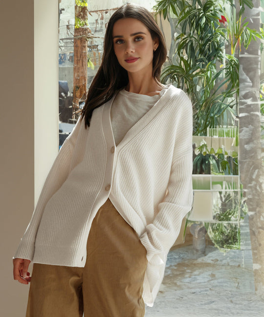 Heidi-Mode | In Eleganter Strickware für Frauen Scarlett