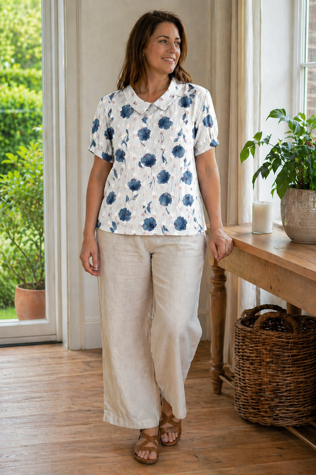Heidi-Mode Damen Bluse Kurzarm mit Blumendruck und Kragen Locker