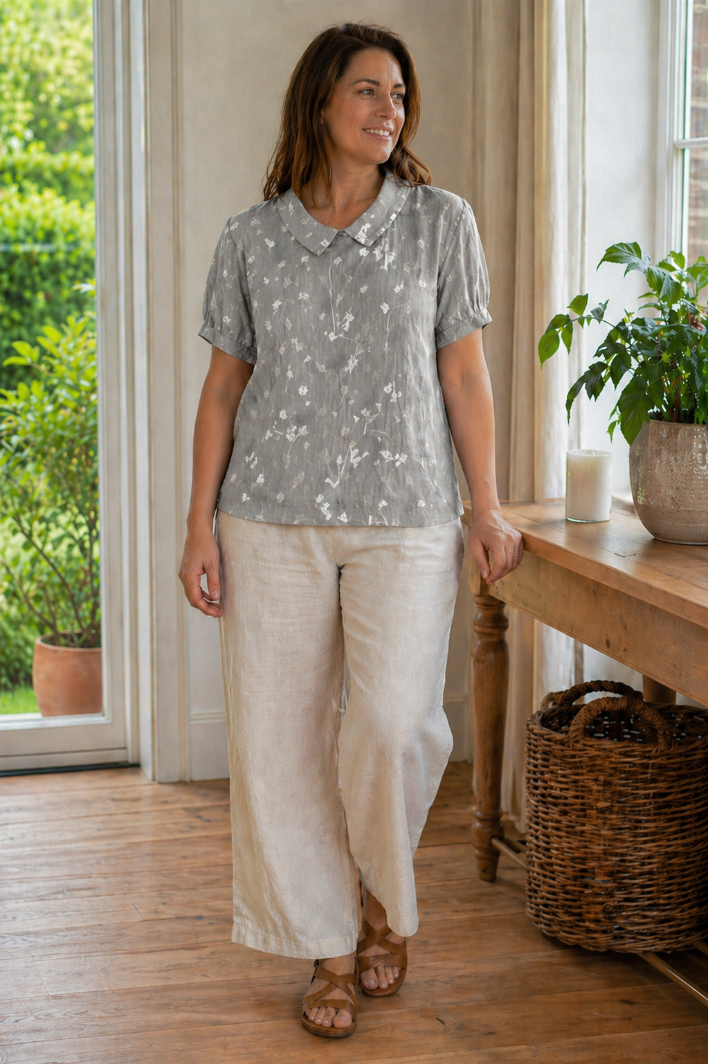Heidi-Mode Damen Bluse Kurzarm mit Blumendruck und Kragen Locker