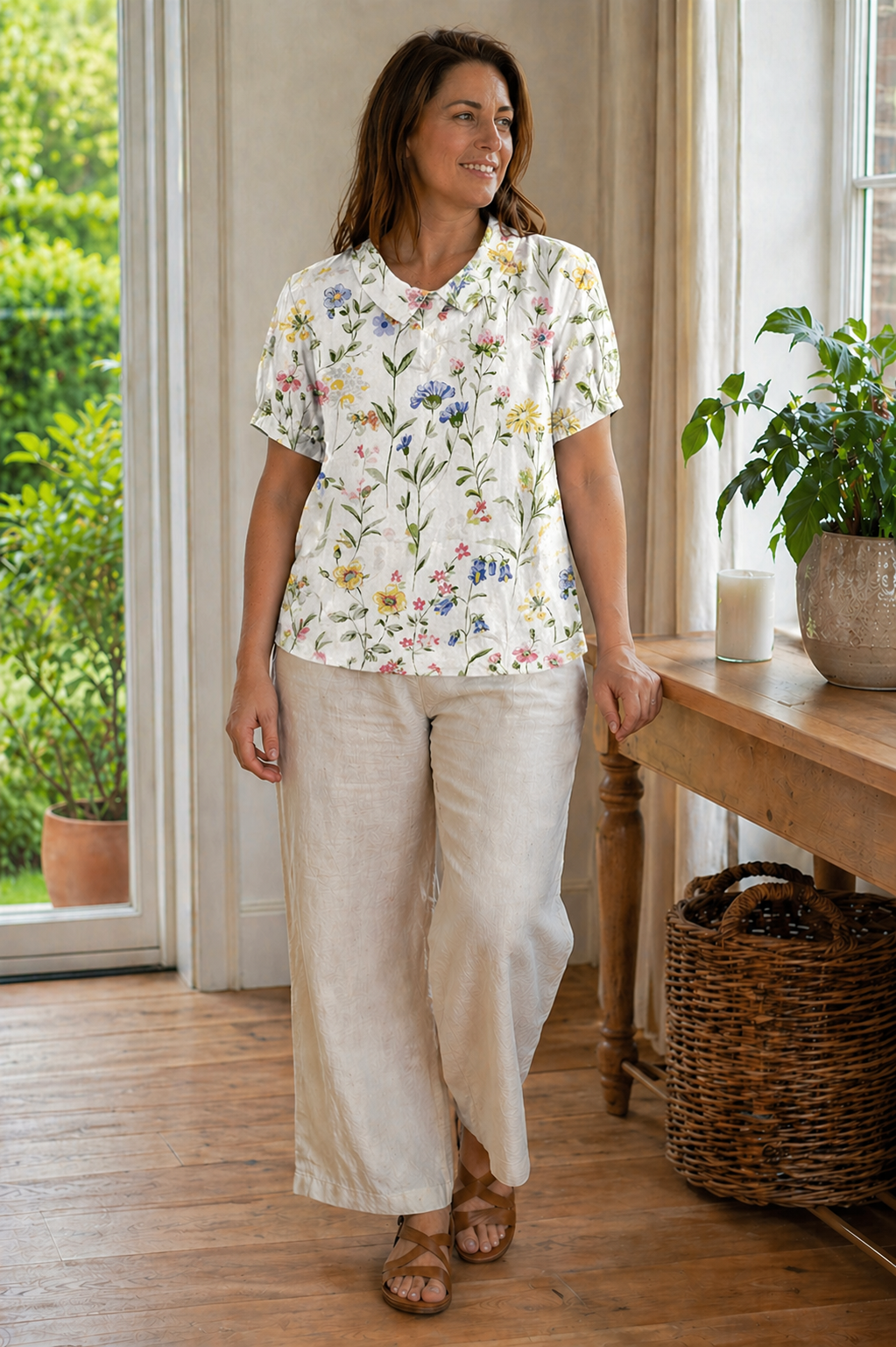 Heidi-Mode Damen Bluse Kurzarm mit Blumendruck und Kragen Locker