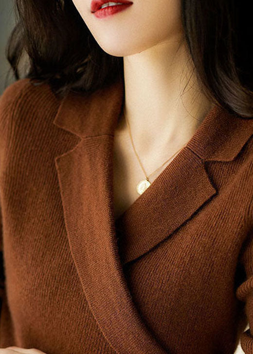 Heidi-Mode - Schlank geschnittener Peter Pan Kragen Pullover