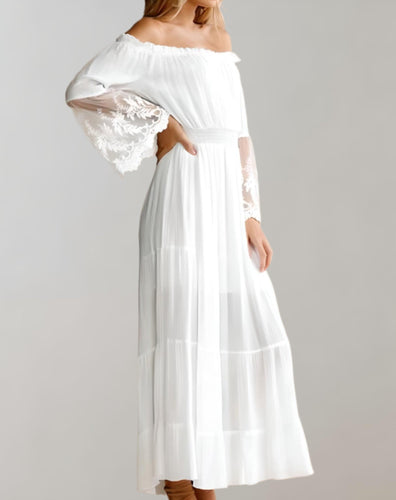 Off-shoulder midi-jurk van kant met lange mouwen en tailleband