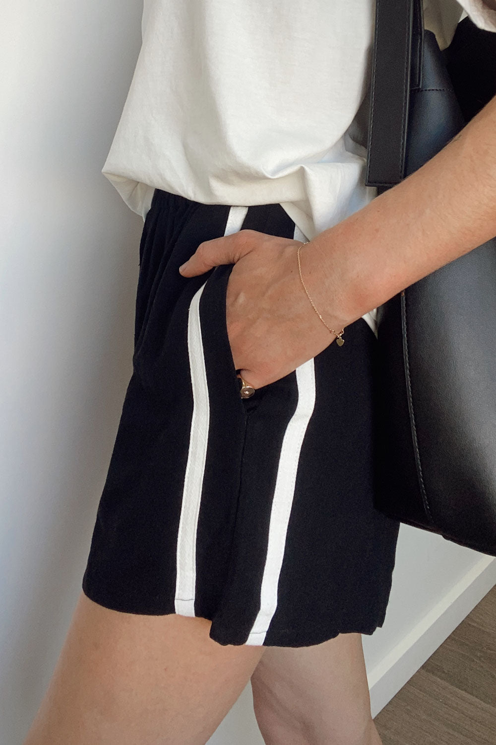 Heidi-Mode | Lockere Leinen Shorts für Damen