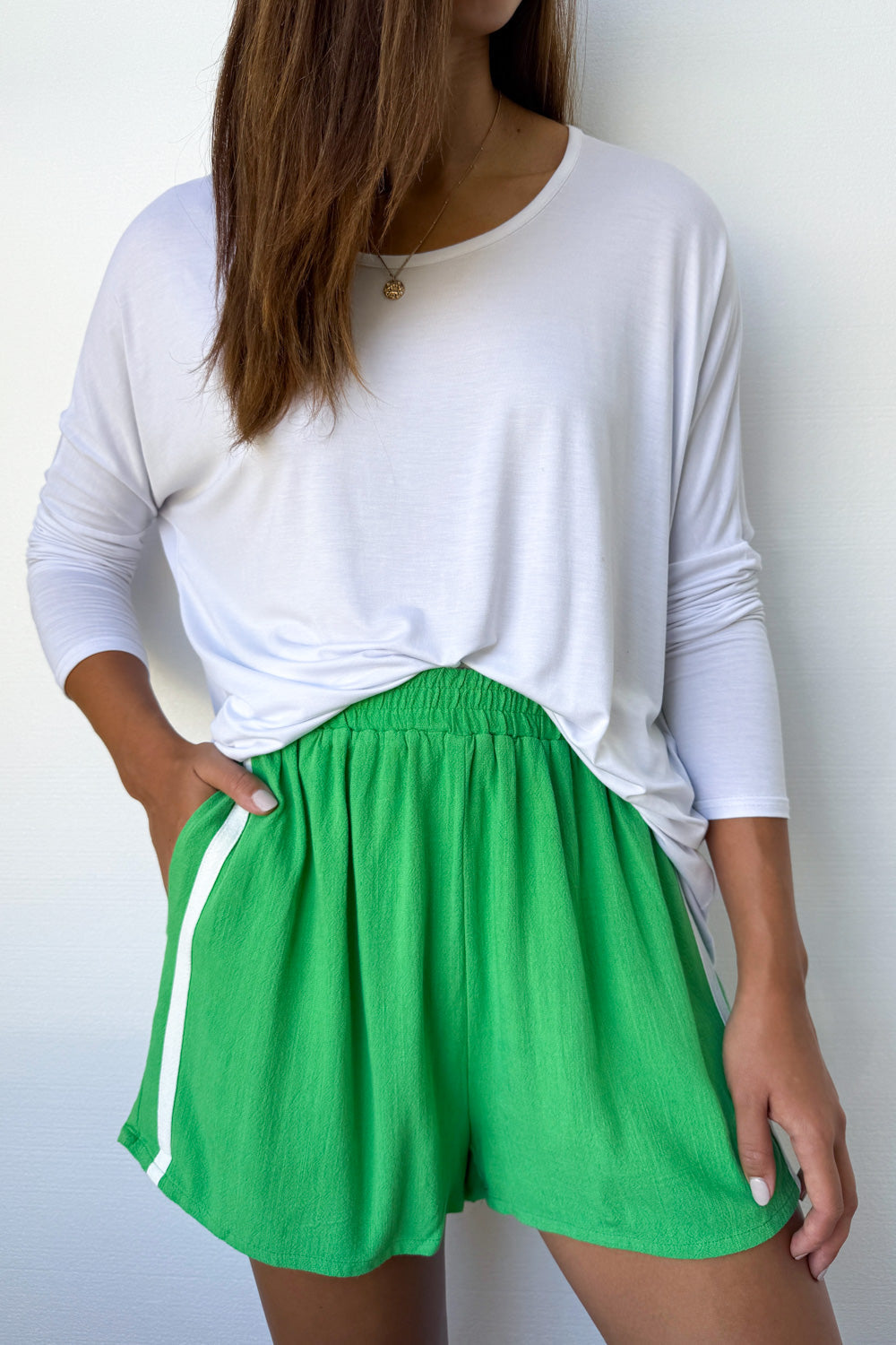 Heidi-Mode | Lockere Leinen Shorts für Damen