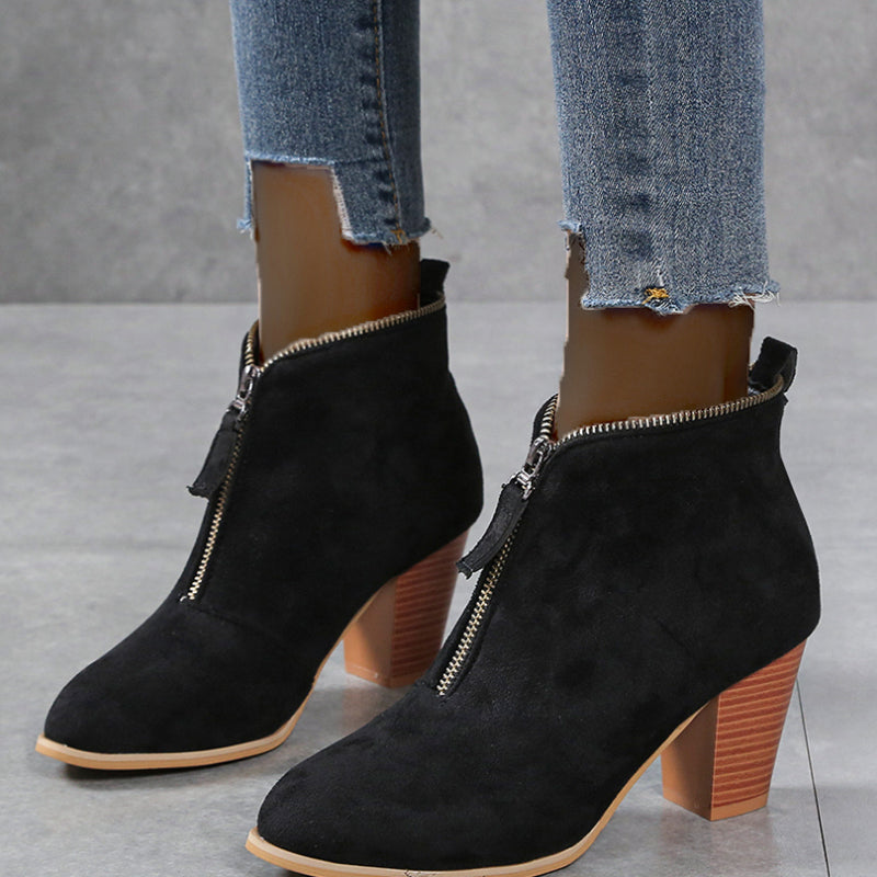 Heidi-Mode | Damenschuhe mit Keilabsatz und Stiefeletten