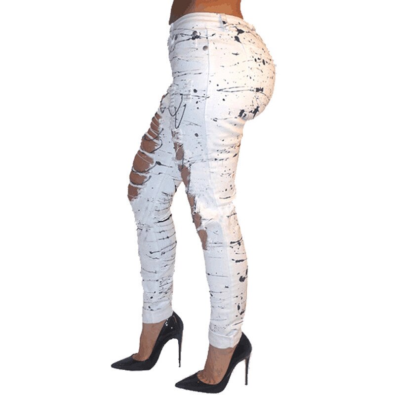 Heidi-Mode | Große Löcher Kette Farbklecks Ripped Jeans